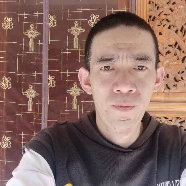 云南35岁单身帅哥真诚找对象-运城征婚相亲网