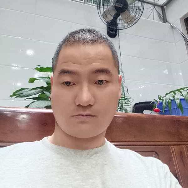 福建35岁单身帅哥真诚找对象-运城征婚相亲网
