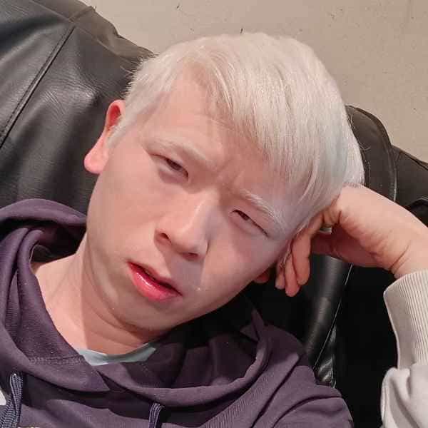 贵州31岁单身帅哥真诚找对象-运城征婚相亲网