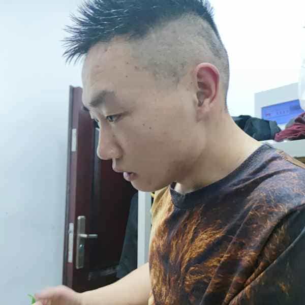四川28岁单身帅哥真诚找对象-运城征婚相亲网