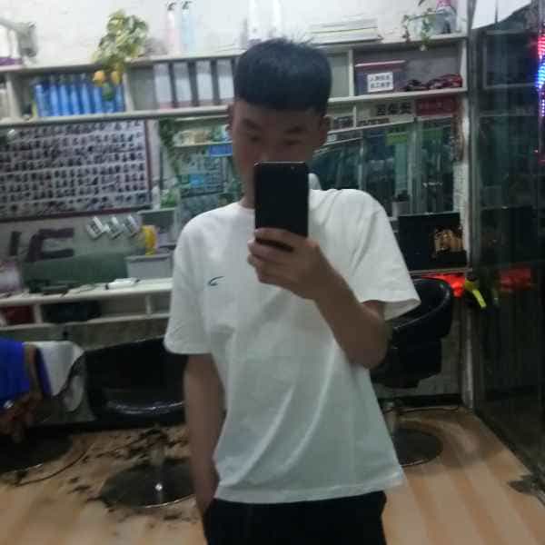 河南23岁单身帅哥真诚找对象-运城征婚相亲网