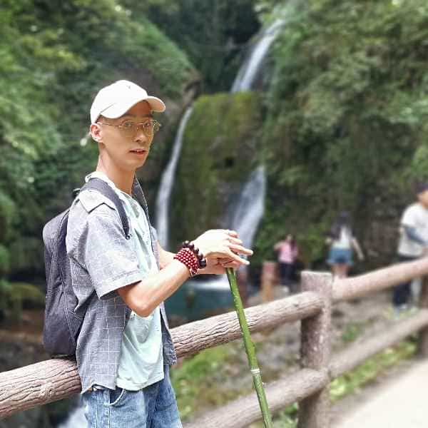 四川28岁单身帅哥真诚找对象-运城征婚相亲网