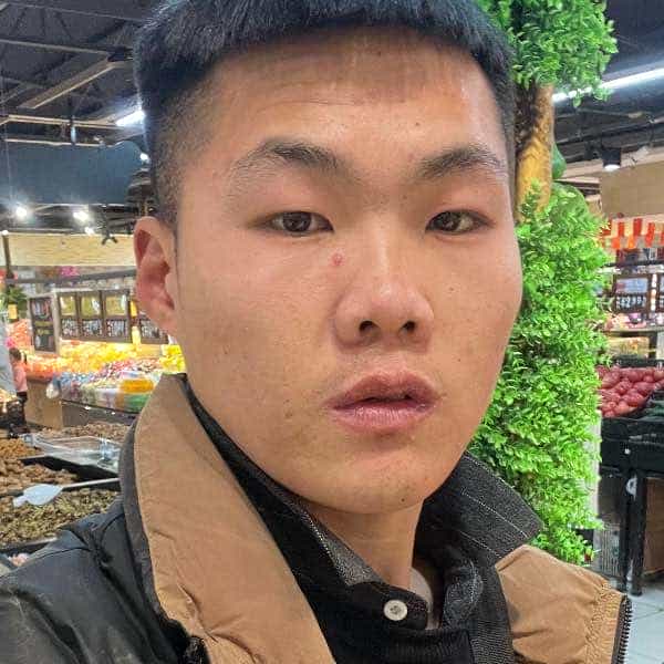 28岁岁河南单身帅哥 - 运城吉缘网