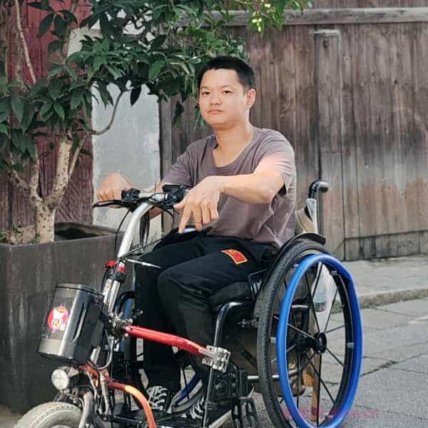 33岁岁湖北单身帅哥 - 运城吉缘网